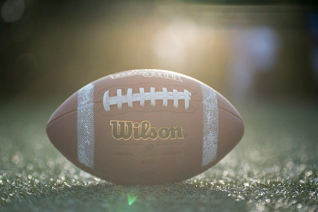 一日英超动向：曼联利物浦难兄难弟，阿森纳领跑态势不可阻挡