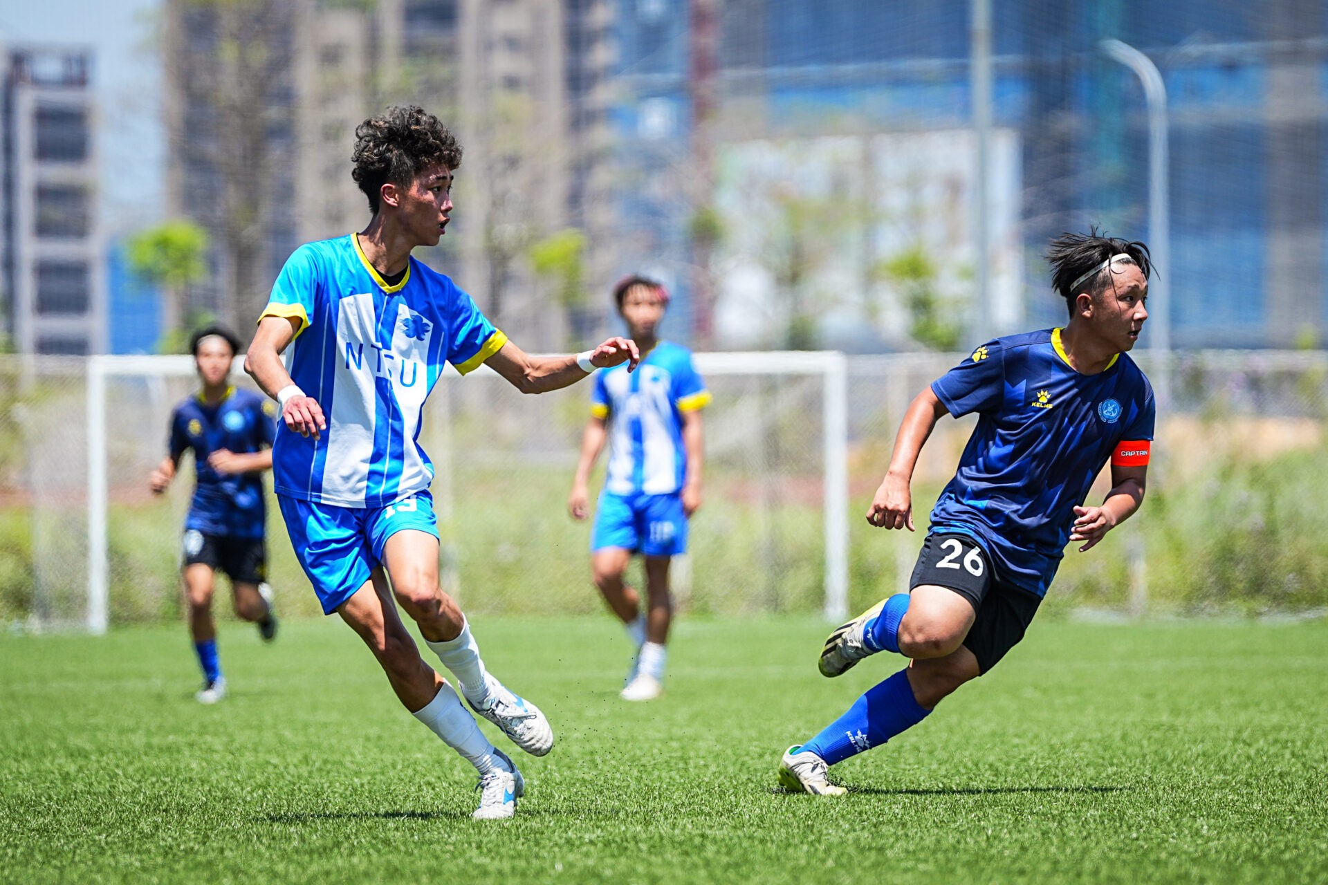 慕尼黑1860主席曾抱怨海纳未认出自己，拜仁球迷拉横幅回怼