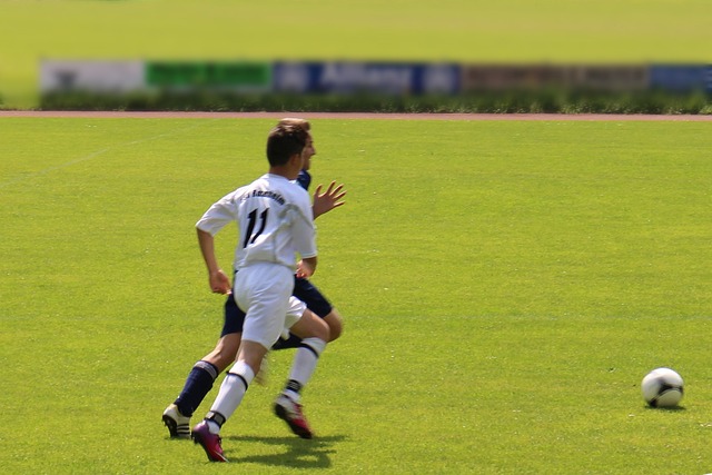 潘喜明打趣：我们训练压力比比赛大，比赛时听不见李导喊什么